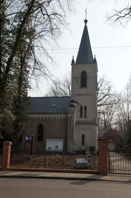 Neuenhagen-Süd von der Dorfstraße