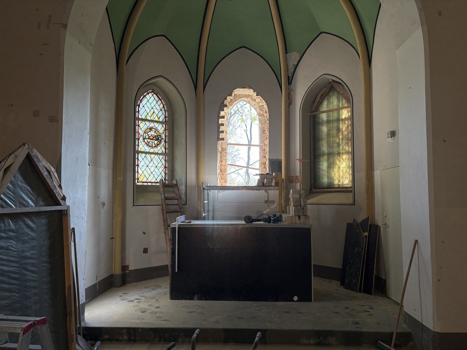 Mehr Licht in der Kirche