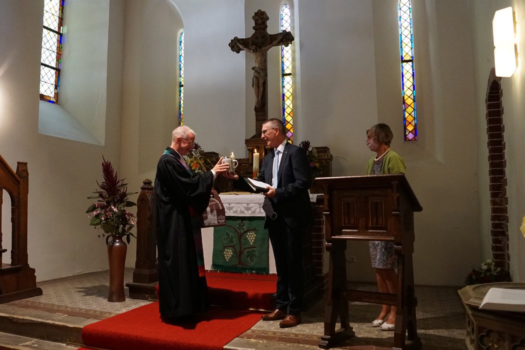 Begrüßung durch den Vorsitzenden des Gemeindekirchenrates