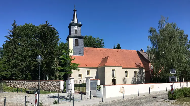 Kirche Dahlwitz (Mai 2018)